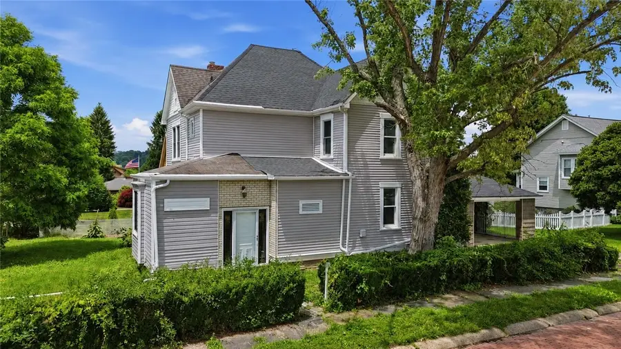 678 Gregg Ave, Bridgeville, PA 15017 - #2