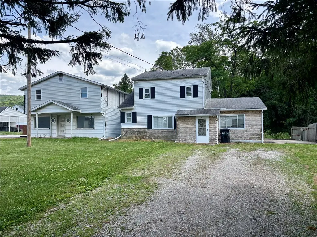 314 Washington St, Hopwood, PA 15445 - #1