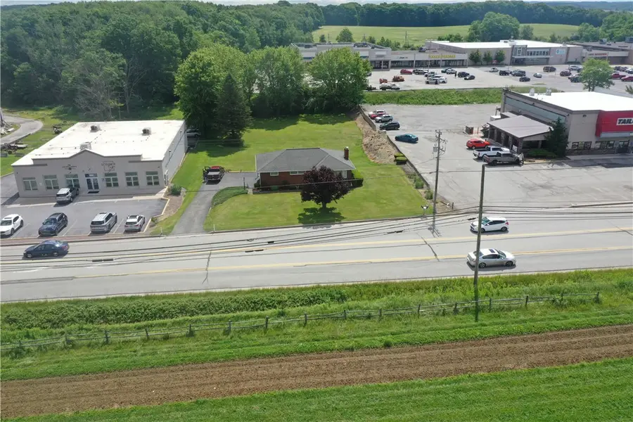 1654 N Center Ave, Somerset, PA 15501 - #3