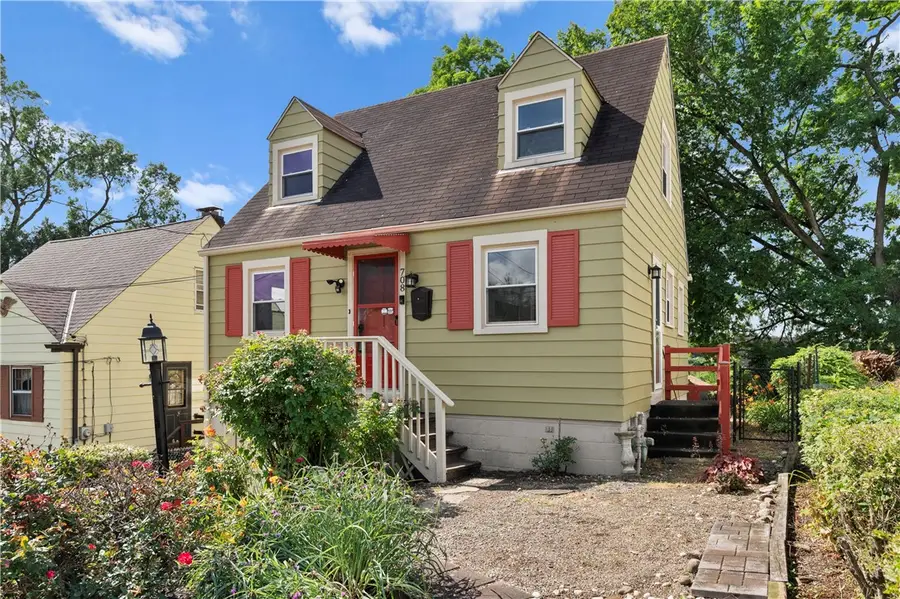708 Crysler Street, Pittsburgh, PA 15226 - #2