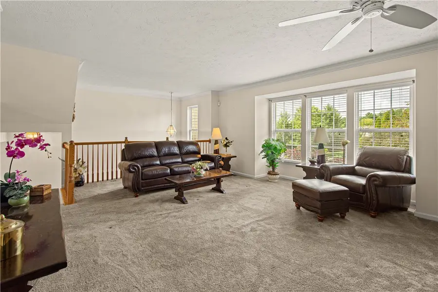 6305 Oyster Bay Ct, Bridgeville, PA 15017 - #3