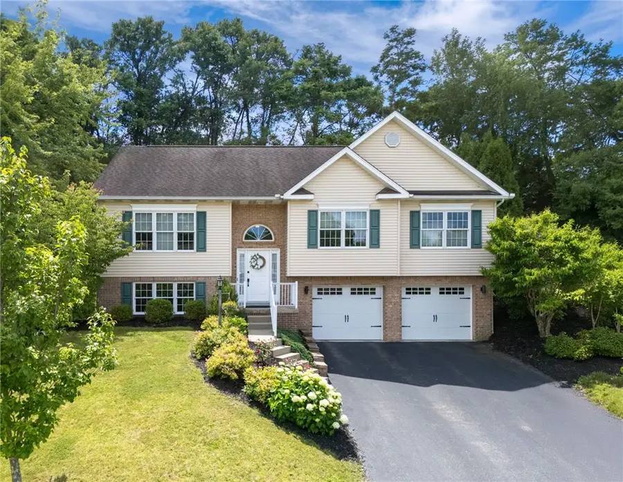 74 Laurel Dr, Greensburg, PA 15601 - #2