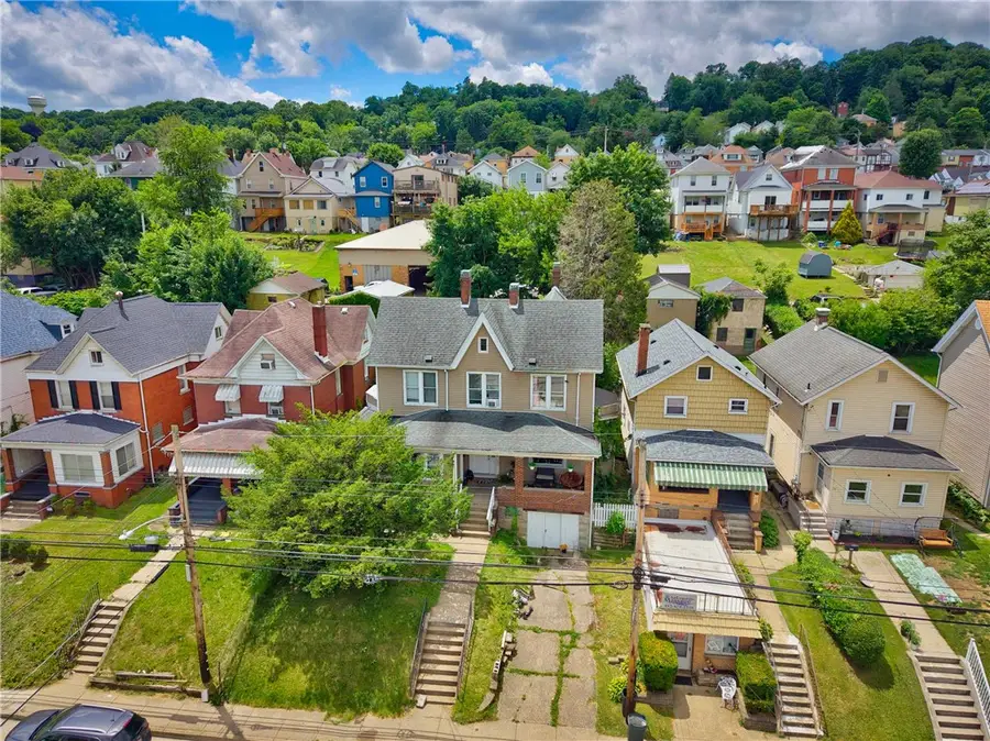 734 5th Ave, Coraopolis, PA 15108 - #3