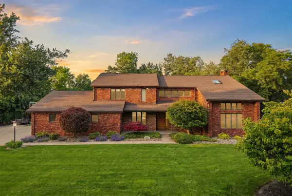 2360 West Gate Drive, Pittsburgh, PA 15237