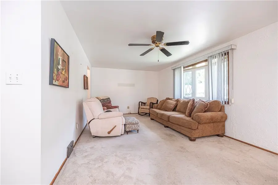565 Anderson Avenue, Plum, PA 15239 - #2