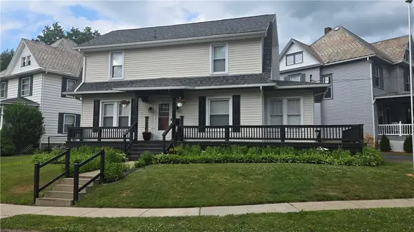 26 Rosedale Ave, Greenville, PA 16125