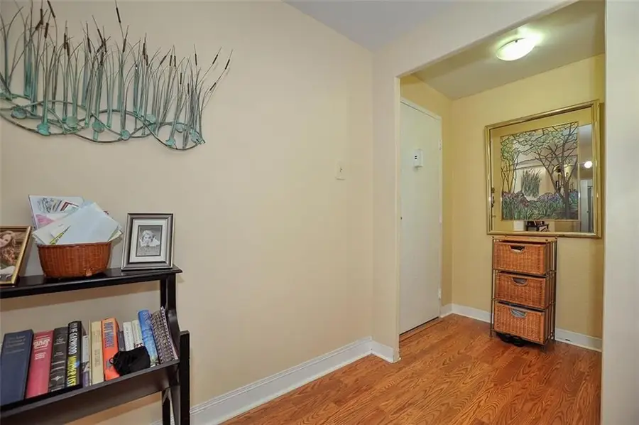 4625 Fifth Ave #211, Pittsburgh, PA 15213 - #3