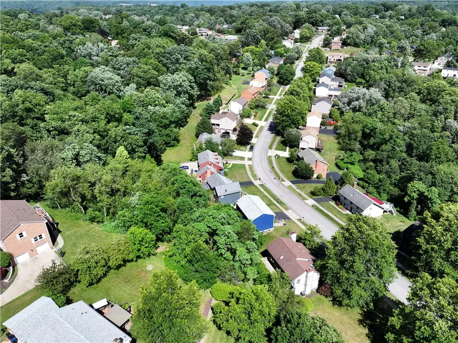 103 Cranston Dr, Moon, PA 15108 - #3