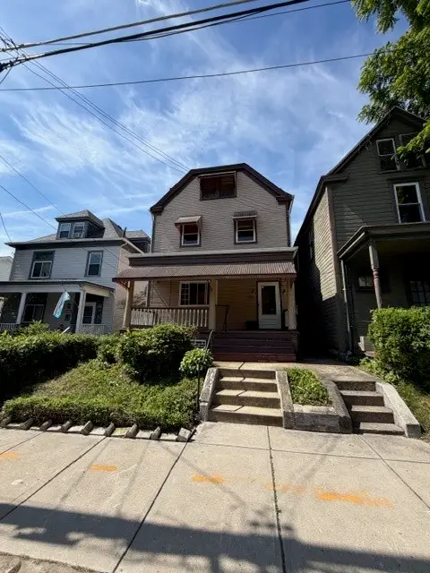 7728 Lyman St, Pittsburgh, PA 15221