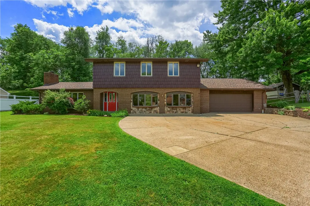 106 Colonial Way, Aliquippa, PA 15001 - #1