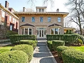 5800 Aylesboro, Pittsburgh, PA 15217