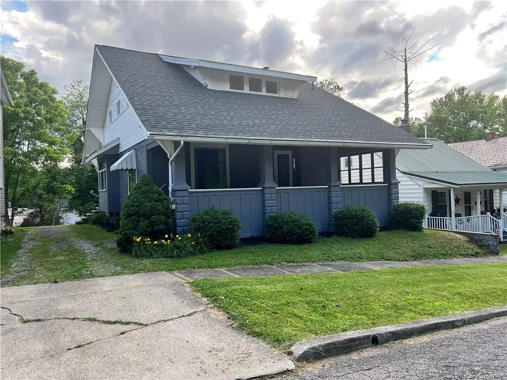 40 Penn Ave, Greenville, PA 16125 - #1