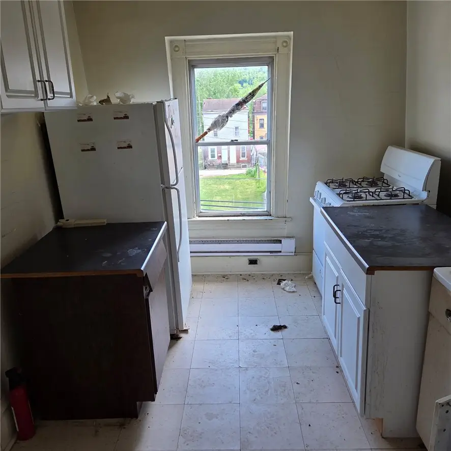 368 2nd St, Pitcairn, PA 15140 - #3