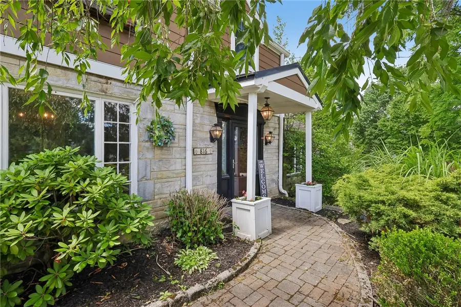 816 Woodland Ave, Oakmont, PA 15139 - #3
