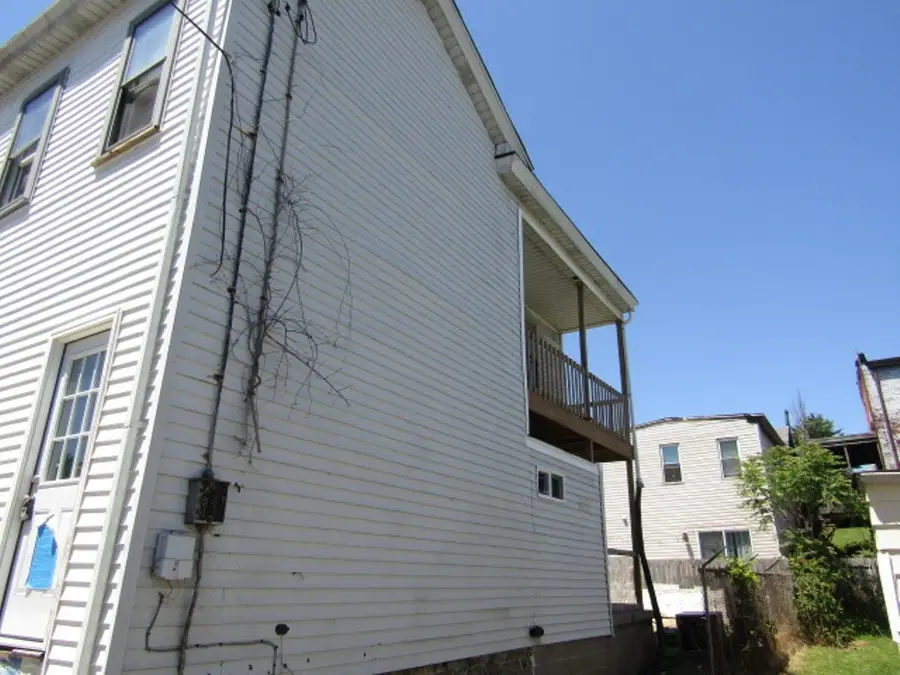 2125 Jonquil Way, Pittsburgh, PA 15210 - #3