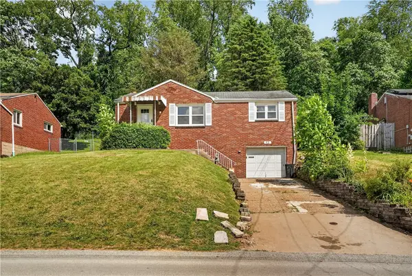93 W Bruceton Rd, Pittsburgh, PA 15236