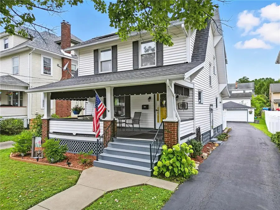 511 E Leasure Avenue, New Castle, PA 16105 - #2