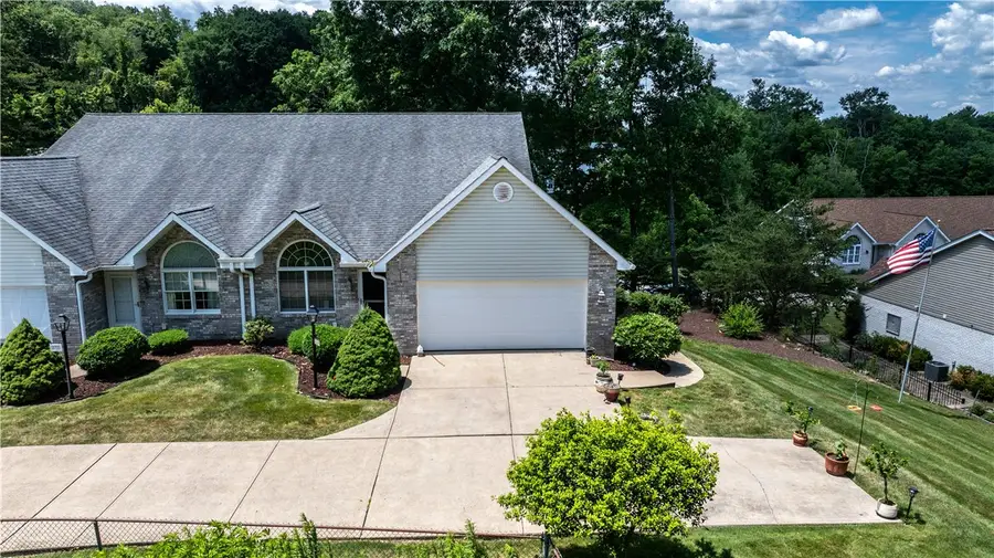 228 Country View Drive, Lower Burrell, PA 15068 - #2