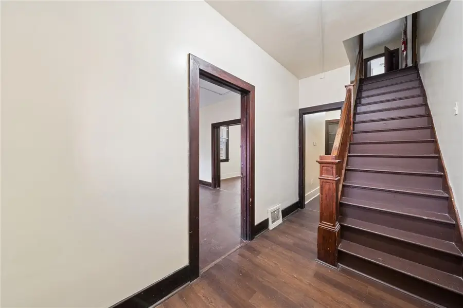 1115 Mckean Ave, Charleroi, PA 15022 - #3