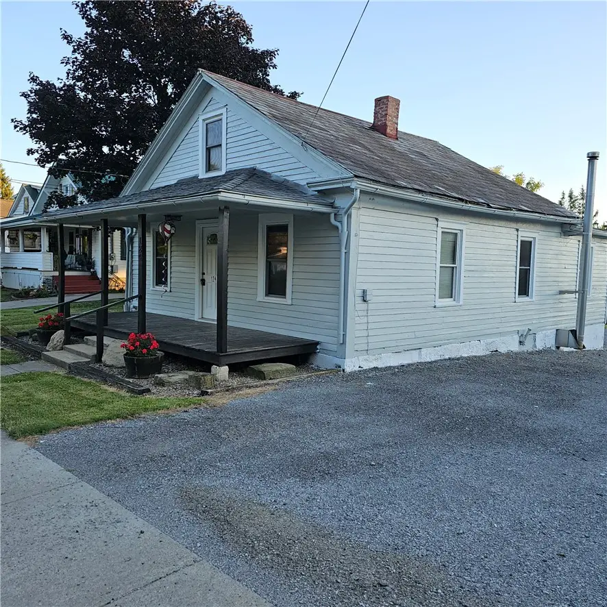 124 Mount Air Road, New Castle, PA 16102 - #2