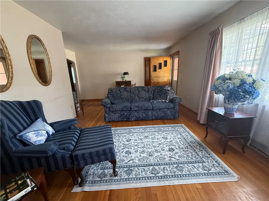 717 18th Ave, Beaver Falls, PA 15010 - #3