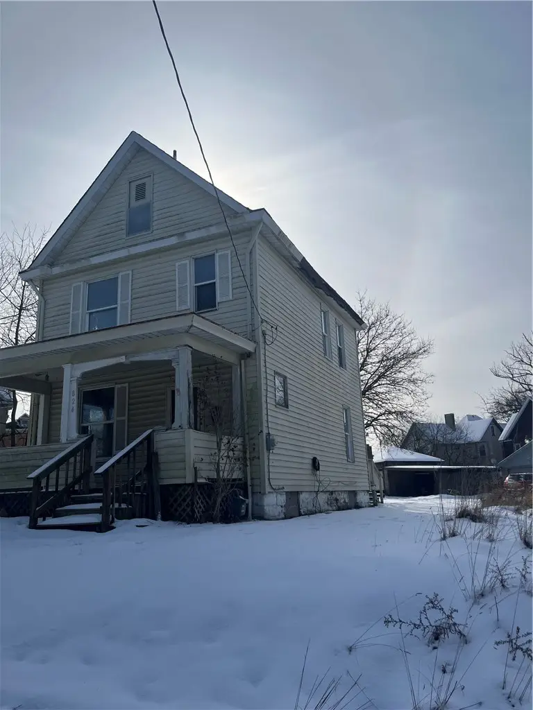 824 Franklin Avenue, New Castle, PA 16101 - #3