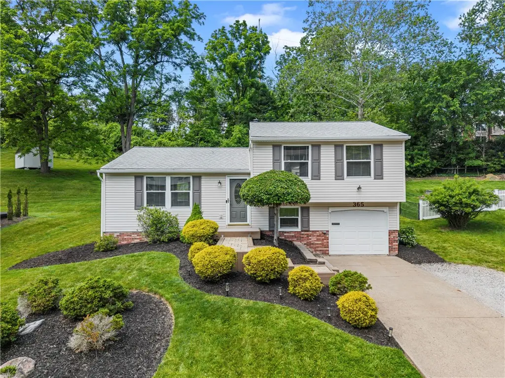 365 Fruitwood Dr, Bethel Park, PA 15102 - #1