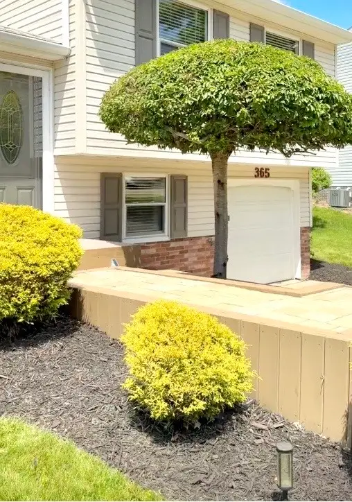 365 Fruitwood Dr, Bethel Park, PA 15102 - #3