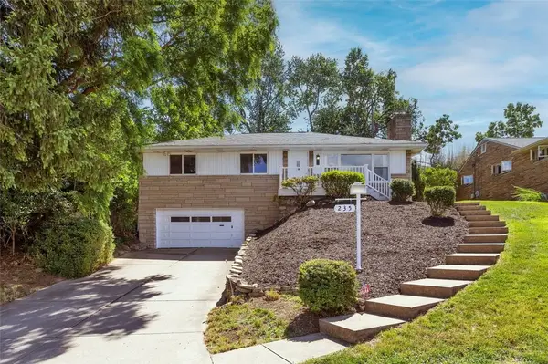 235 Ryan Dr, Pittsburgh, PA 15220