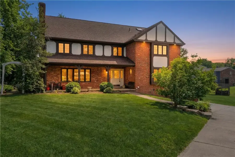 17 Grant Cir, South Fayette, PA 15057 - #2