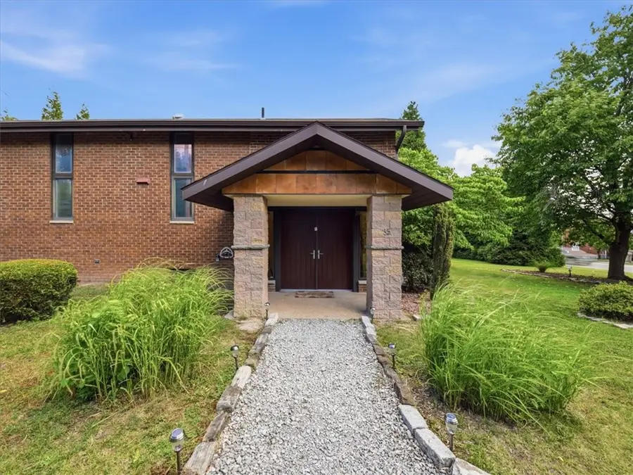 35 Coraopolis Road, Coraopolis, PA 15108 - #2