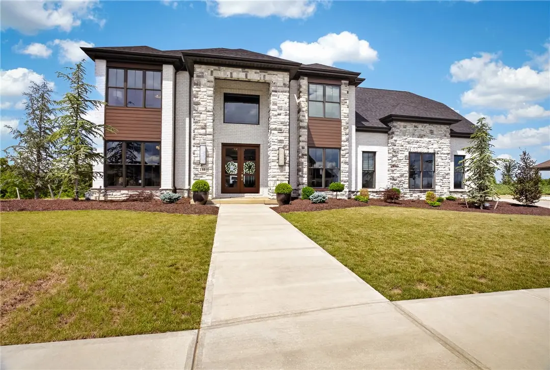 218 Loganbridge Drive, Peters, PA 15367 - #1