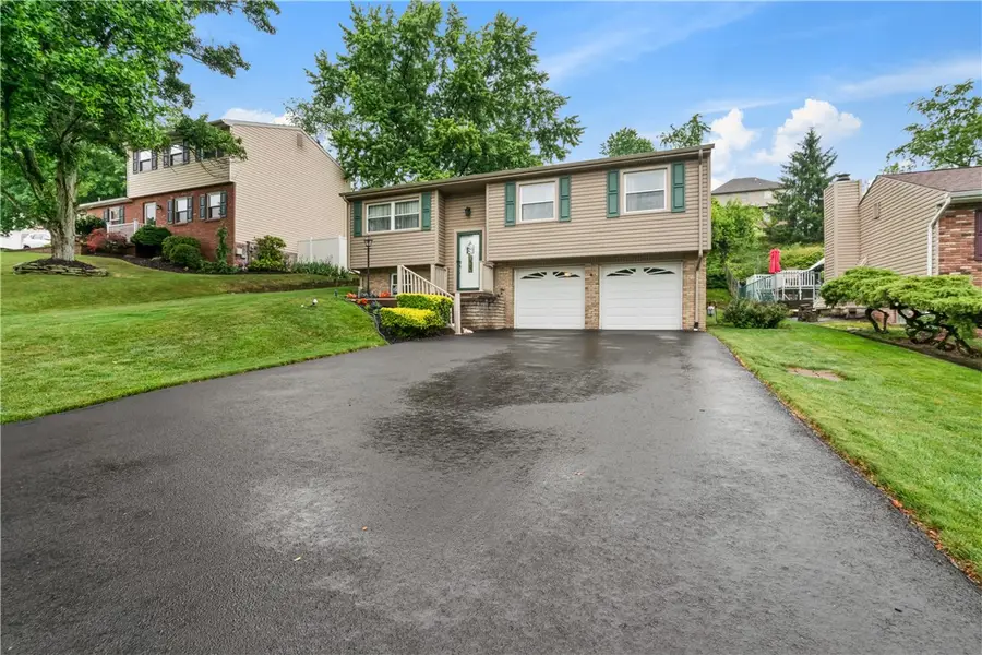 204 Manor Dr, Pittsburgh, PA 15236 - #3