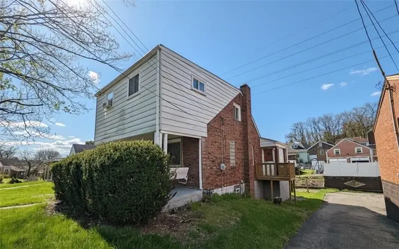 1034 Elwell St, Pittsburgh, PA 15207 - #2