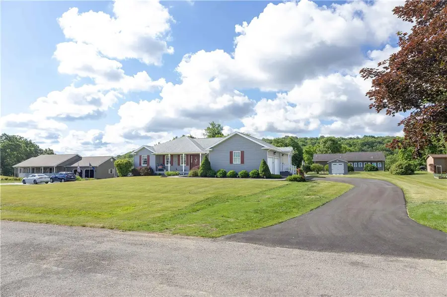 28 Cathie Drive, Sandy Lake, PA 16145 - #2