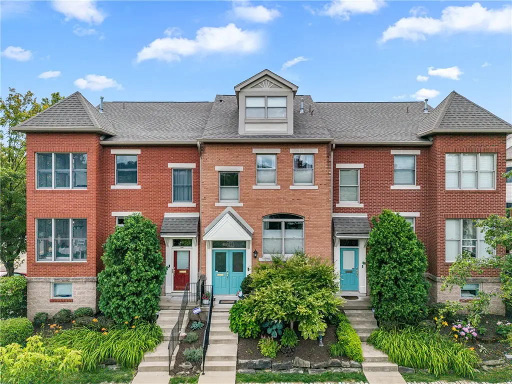 1740 S Shore Ct, Pittsburgh, PA 15203 - #1