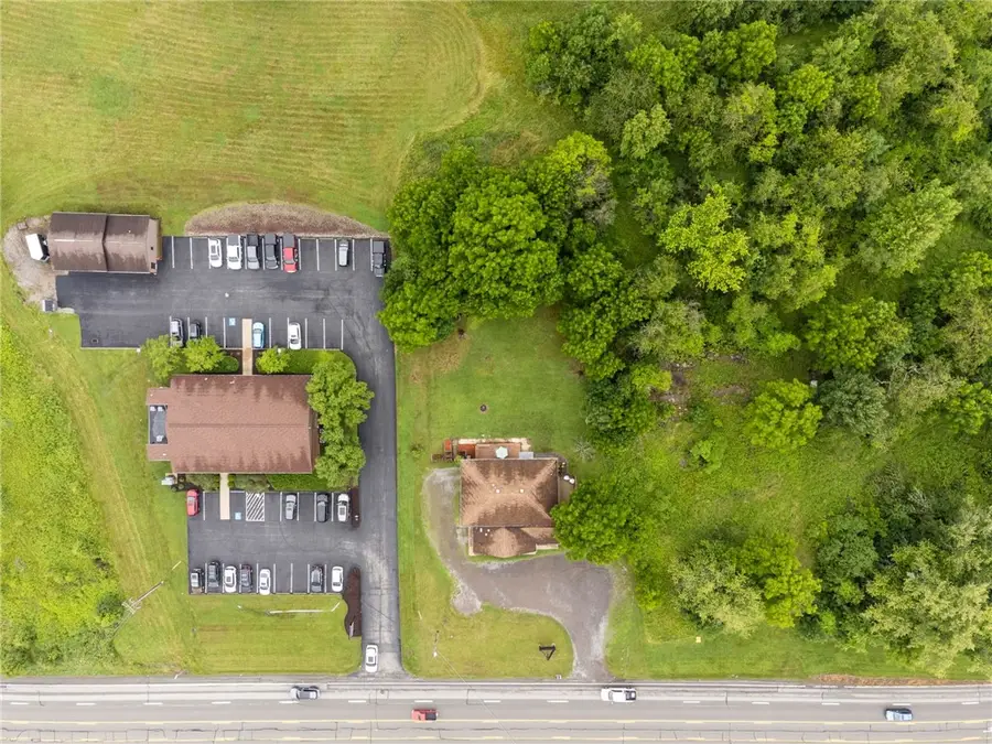 1154 Pittsburgh Rd, Valencia, PA 16059 - #2