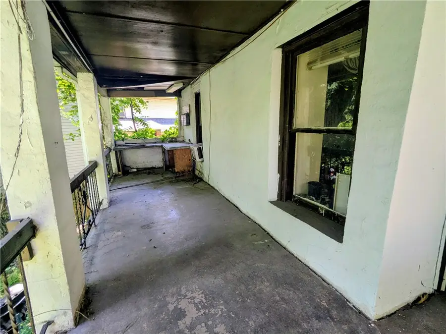 132 Leneake St, Turtle Creek, PA 15145 - #2