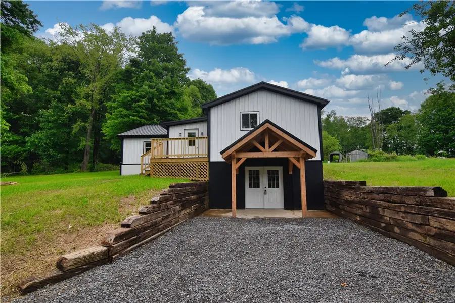 513 Russell Rd, Cooperstown, PA 16317 - #2