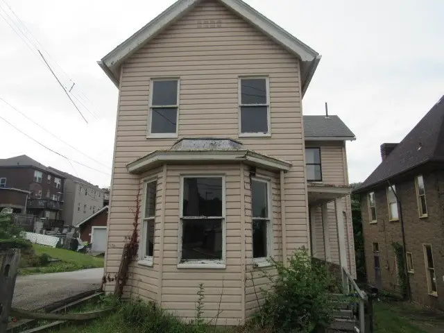 608 George Street, Wilmerding, PA 15148 - #1