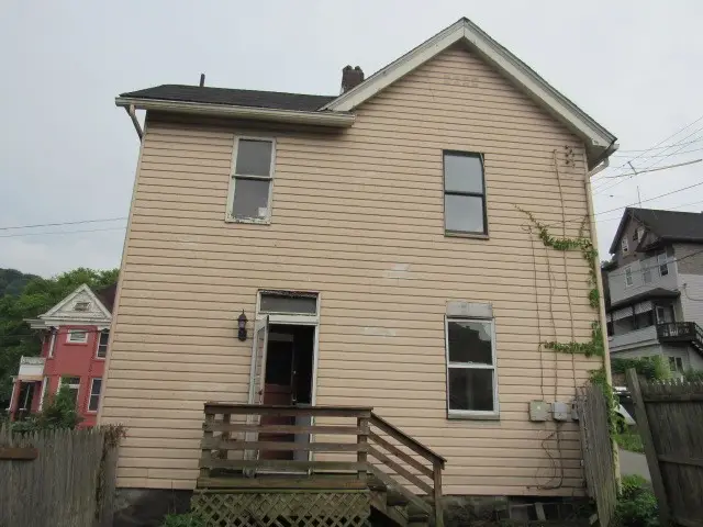 608 George Street, Wilmerding, PA 15148 - #2