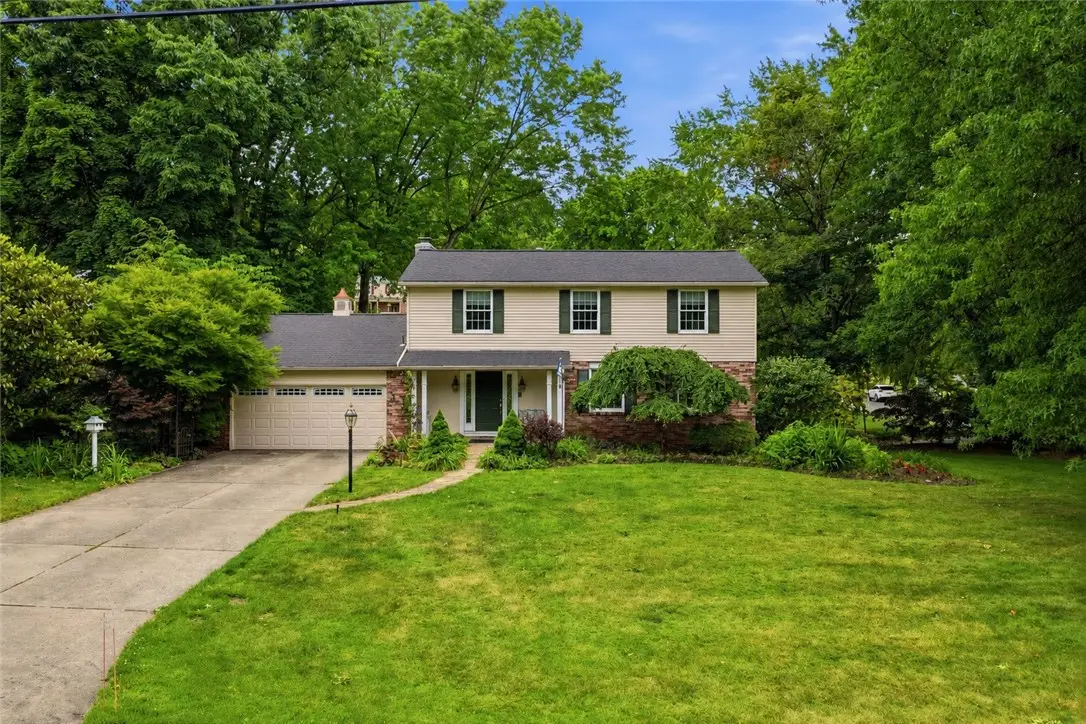 153 Seegar Rd, Upper Saint Clair, PA 15241 - #1