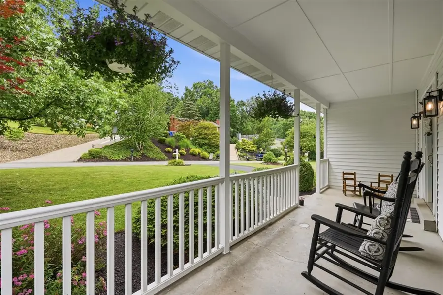 164 Oakdale Dr, Zelienople, PA 16063 - #3
