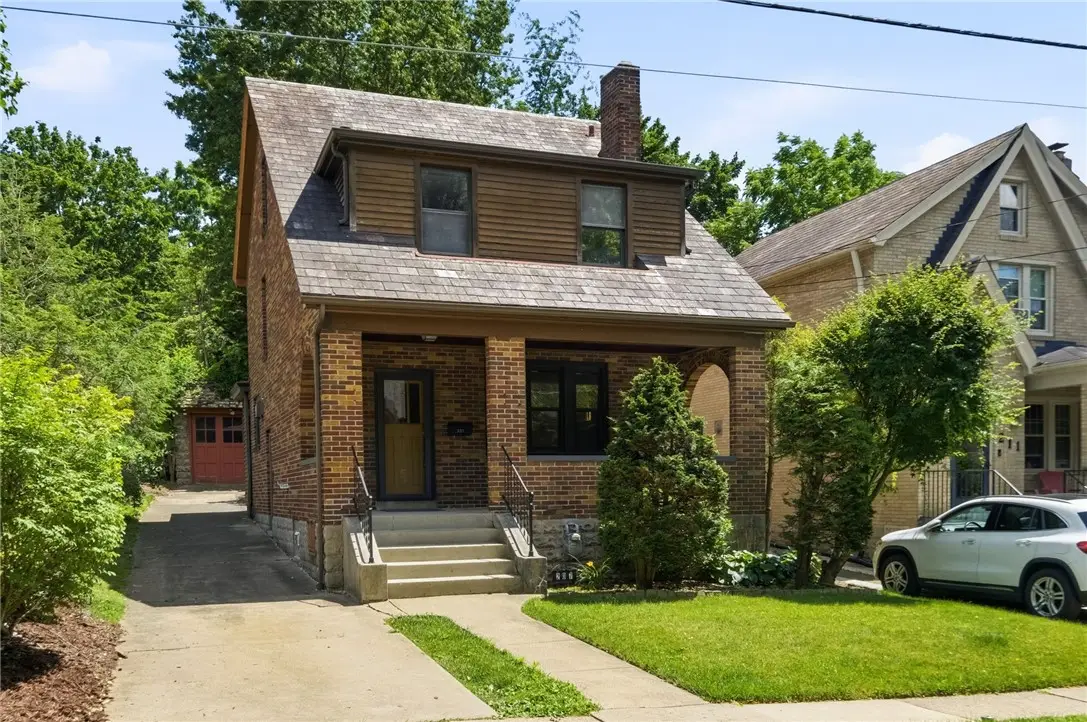 207 Altoona Pl, Pittsburgh, PA 15228 - #1