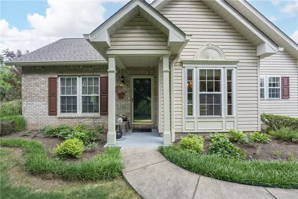 6135 Caledonia Court, Bridgeville, PA 15017