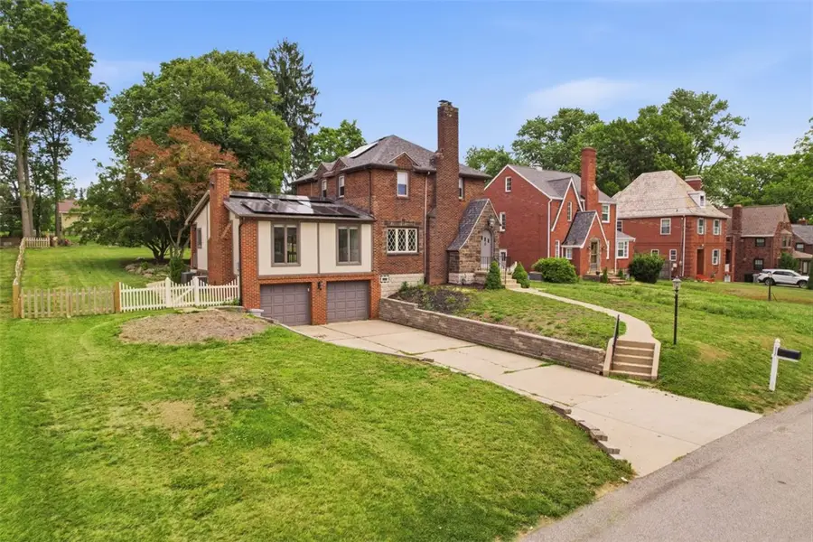 212 Morewood Rd, Glenshaw, PA 15116 - #2