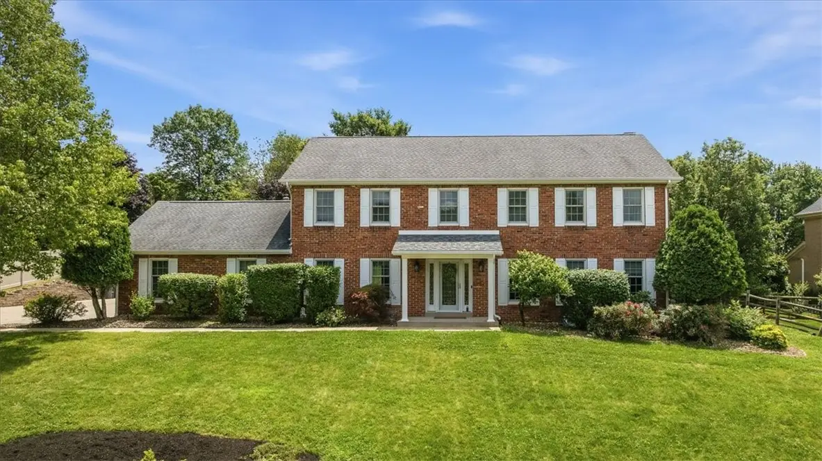 121 Northbrook Dr, Gibsonia, PA 15044 - #1