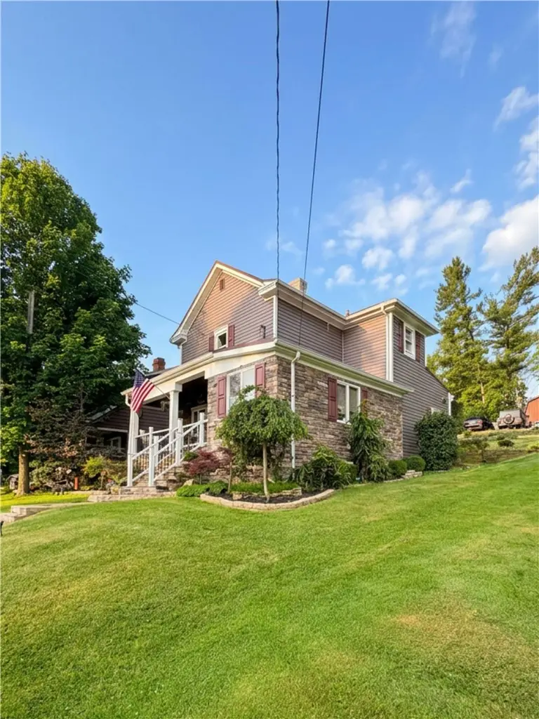 210 Piersol Ave, Bentleyville, PA 15314 - #3