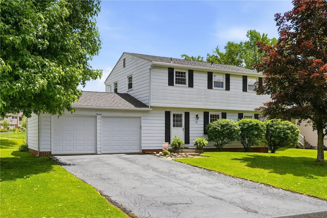 19 Seneca Drive, Greensburg, PA 15601 - #1
