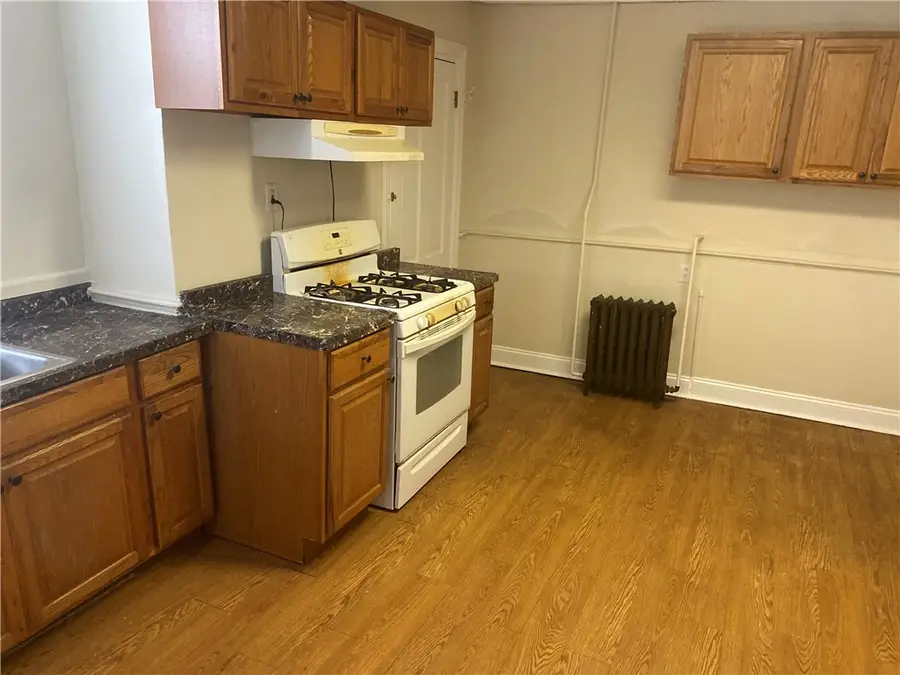 647 Rising Main Ave, Pittsburgh, PA 15212 - #3